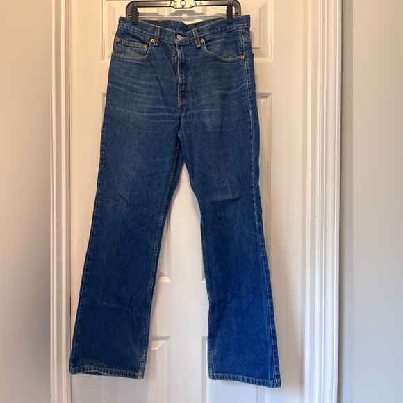 Levi’s Jeans - Picture 9 of 9